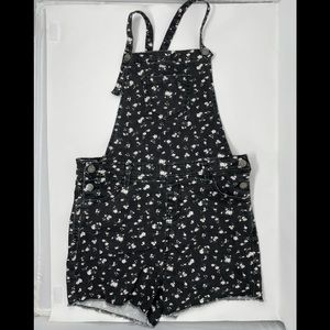 Girls (L) Floral Overalls, Art Class